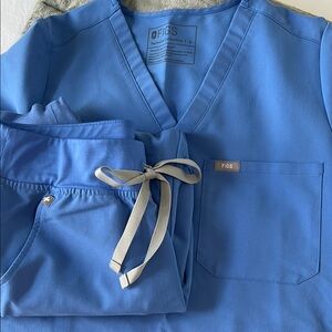 Figs Blue Scrub Set